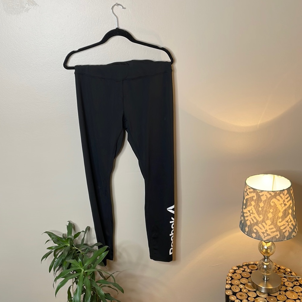 Reebok Woman’s sports leggings